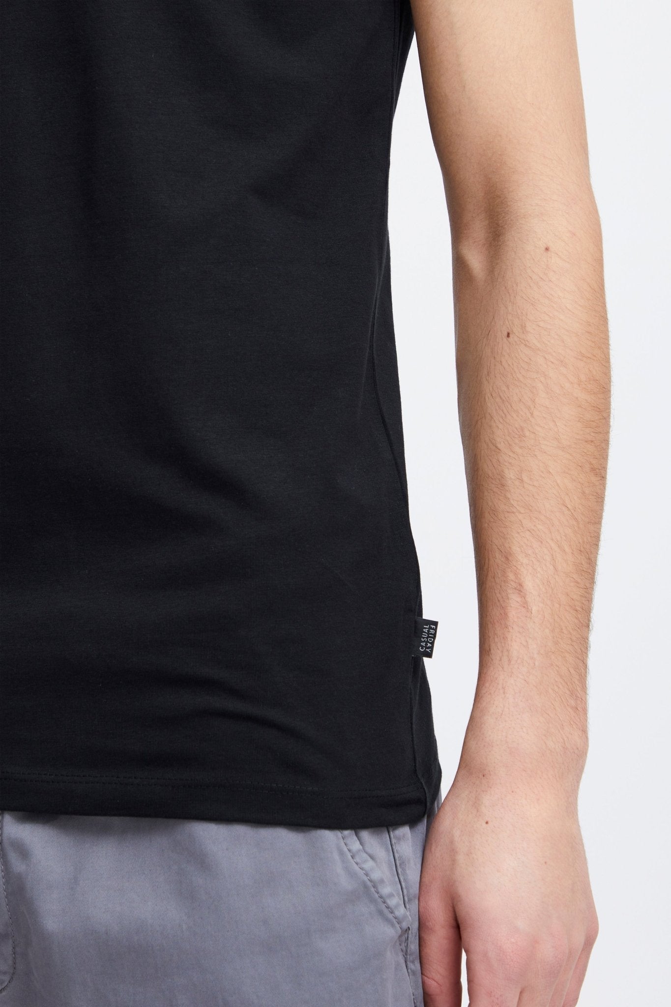 CASUAL FRIDAY - CFDAVIDE crew neck tee - 20503063 - Boutique Bubbles