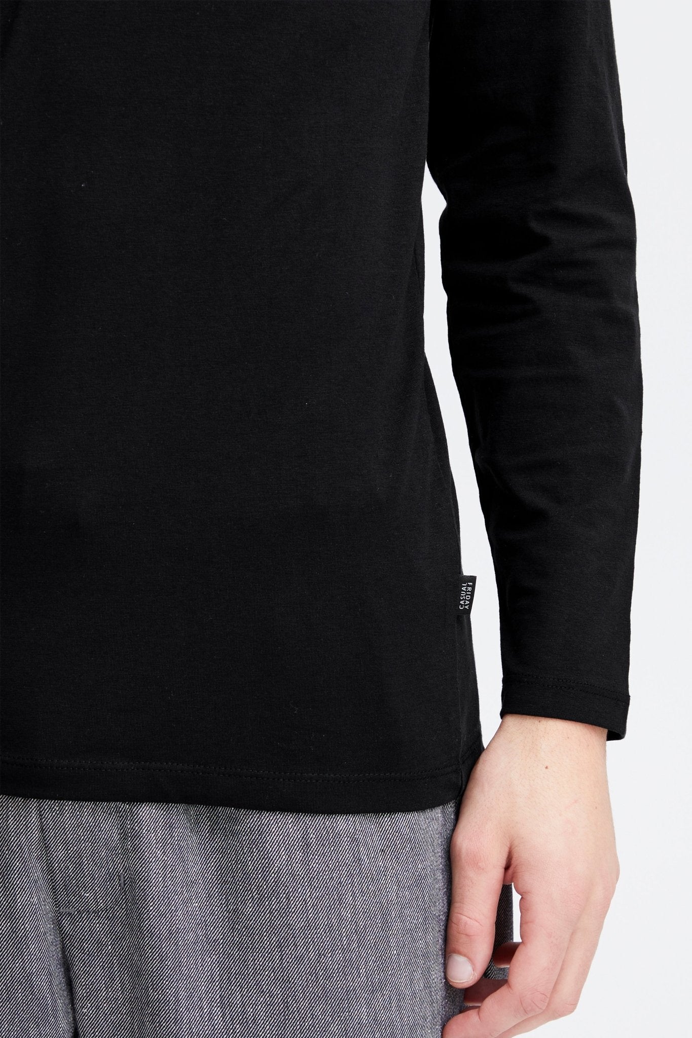 CASUAL FRIDAY - CFTHEO LS tee - 20503726 - Boutique Bubbles