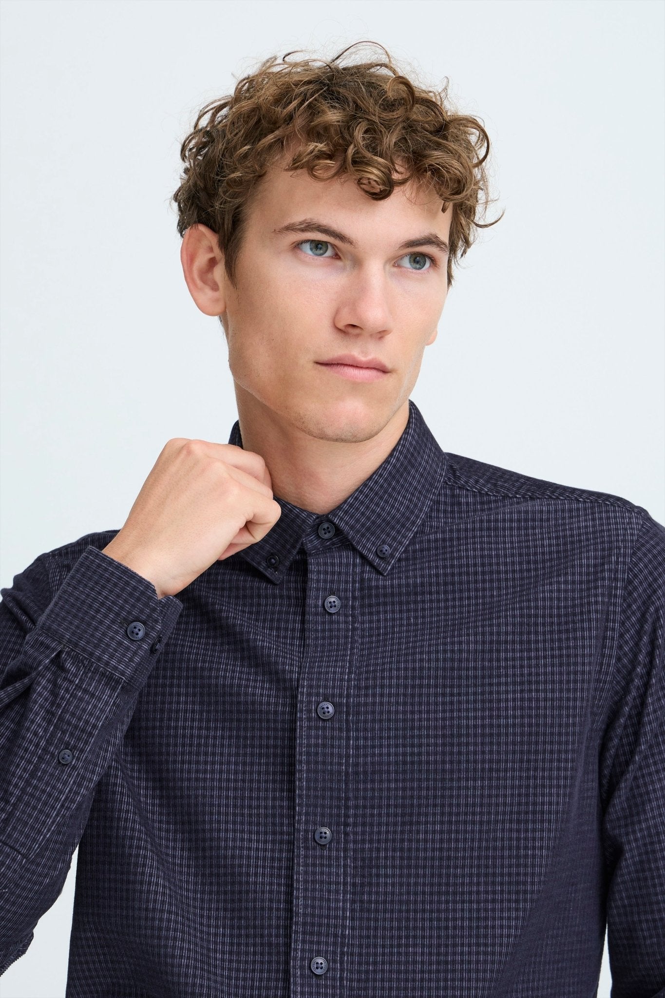 CASUAL FRIDAY - PONTUS LS BD checked corduroy shirt - 20505587 - Boutique Bubbles