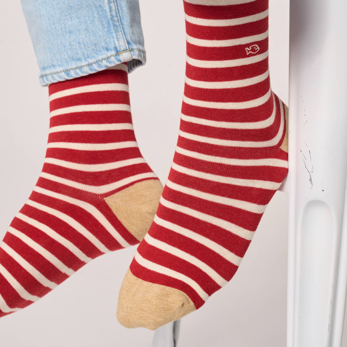 Combed cotton socks with wide stripes - Striped red