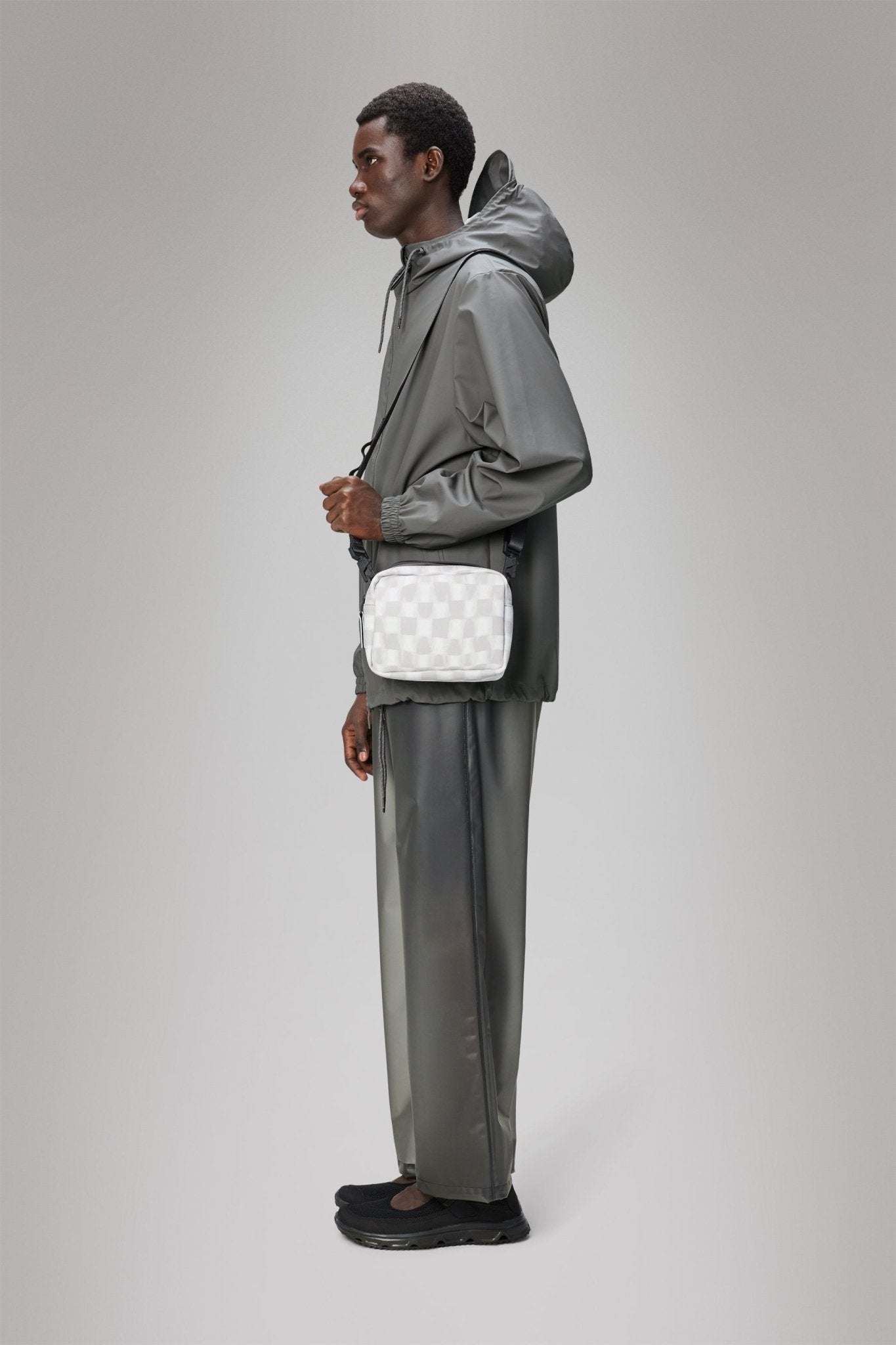 RAINS BOX Bag W3 - Boutique Bubbles