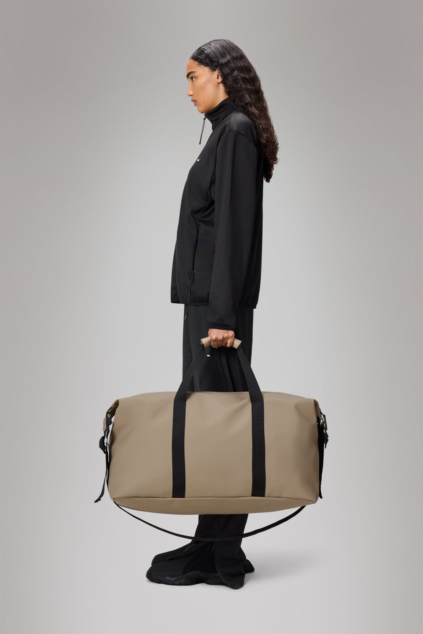 RAINS HILO Weekend Bag Large W3 - Boutique Bubbles