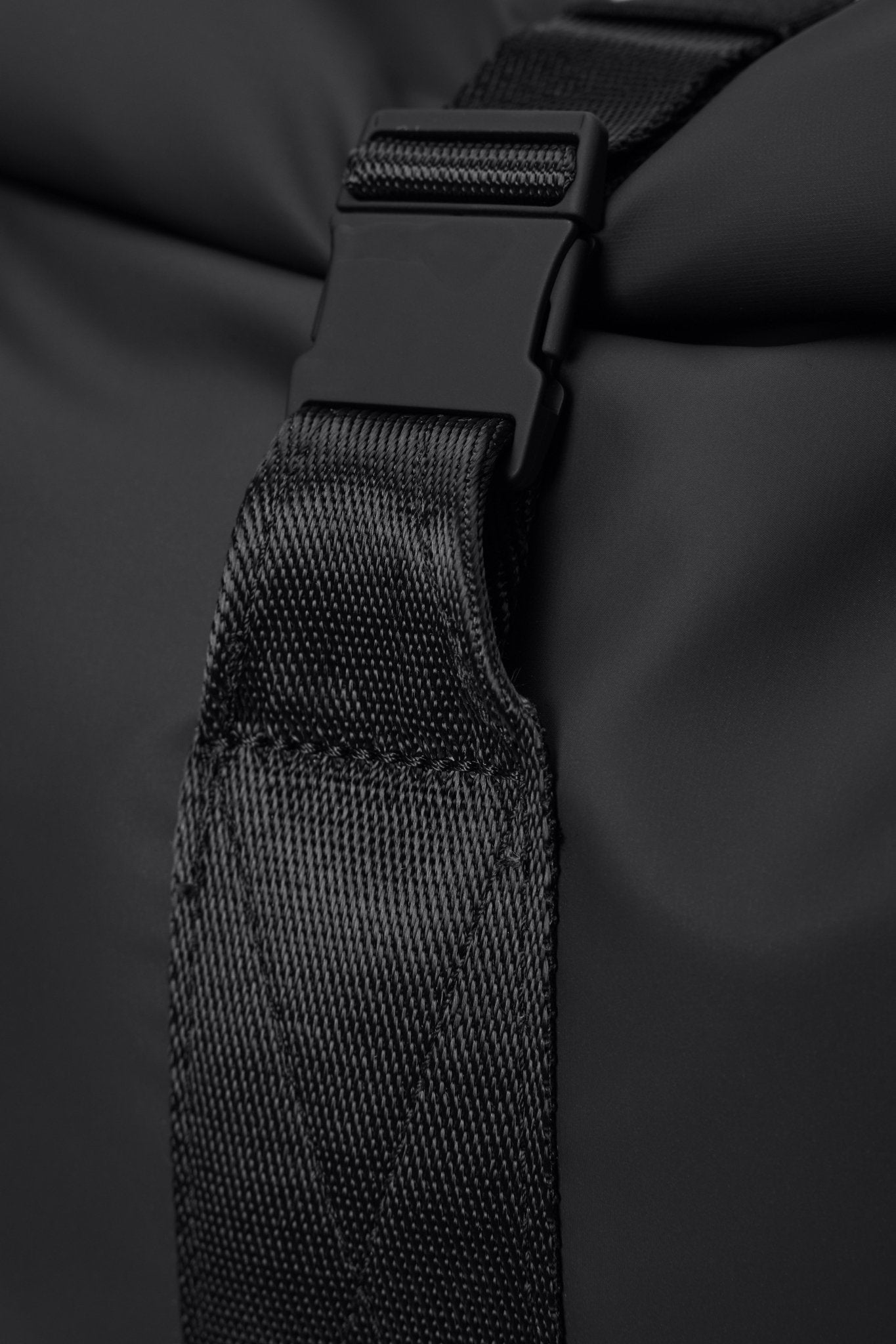 RAINS - Lunch Bag W3 - Boutique Bubbles