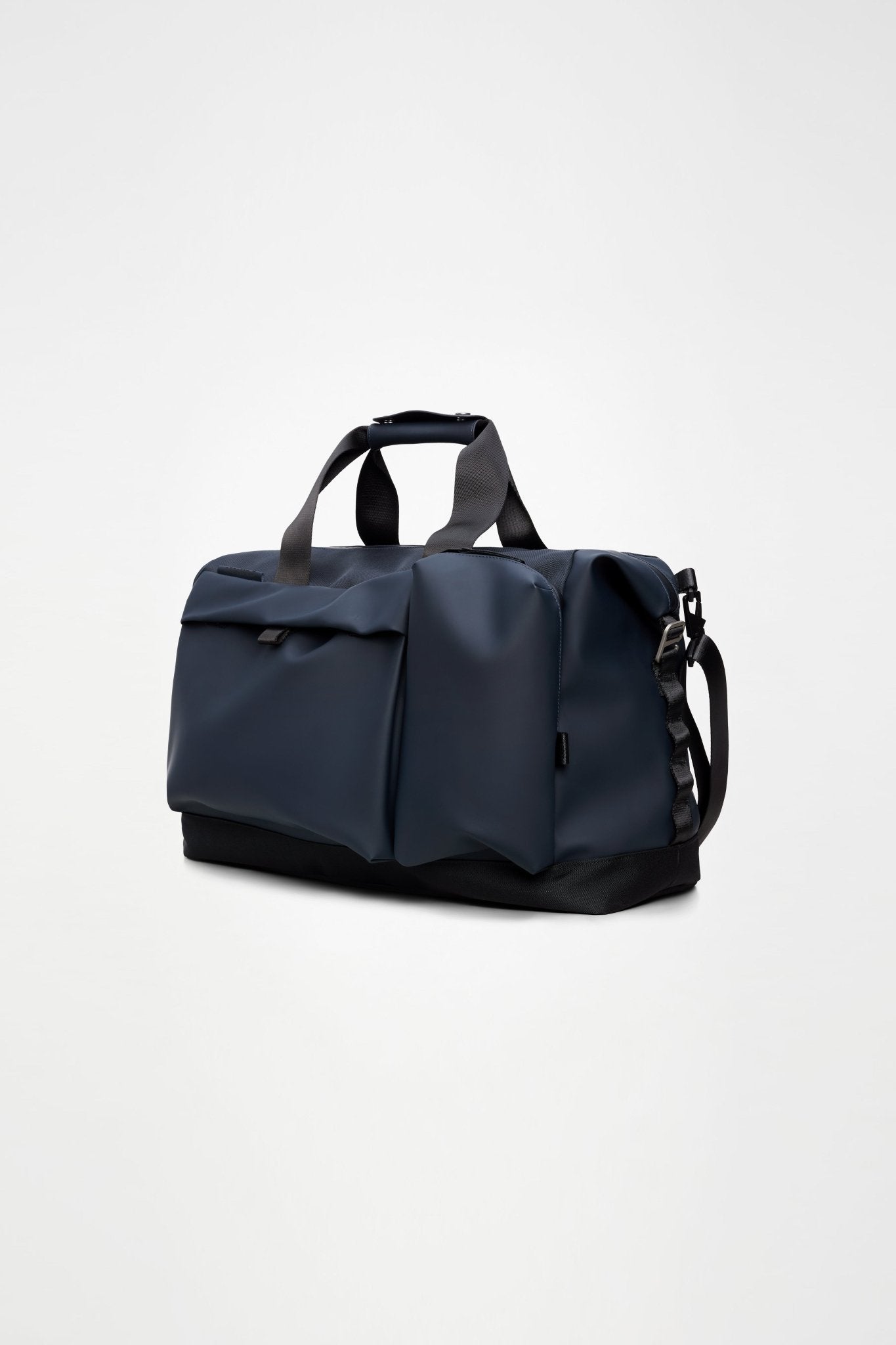 RAINS - Otaru Weekend Bag W3 - Boutique Bubbles