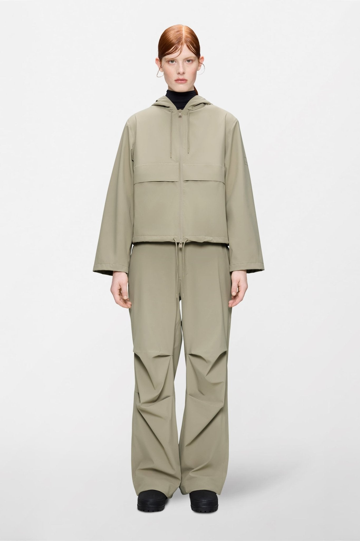 RAINS - Suva Hardshell Short String W Jacket W3 - Boutique Bubbles