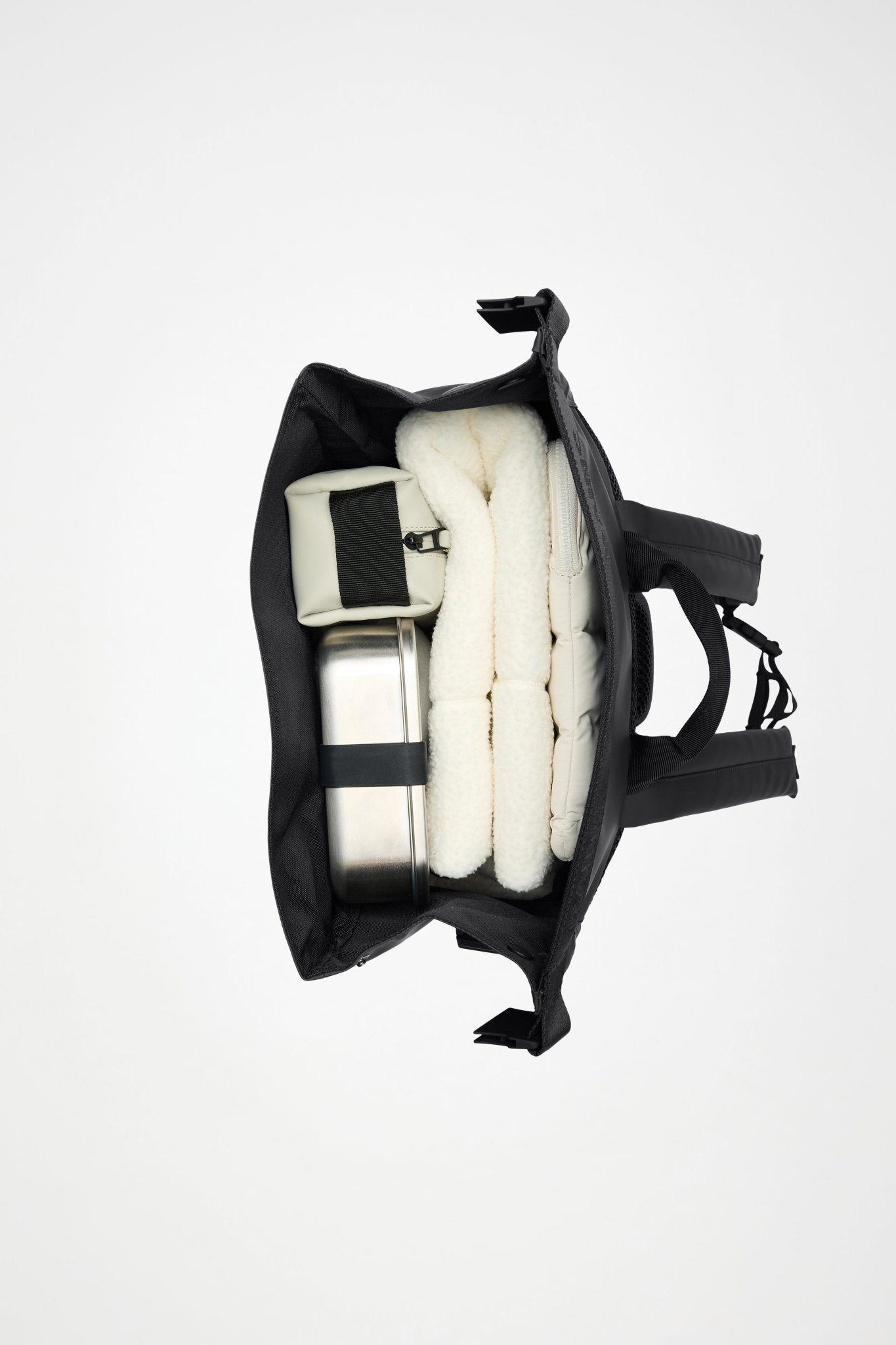 RAINS - Trail Mountaineer Rolltop W3 - Boutique Bubbles