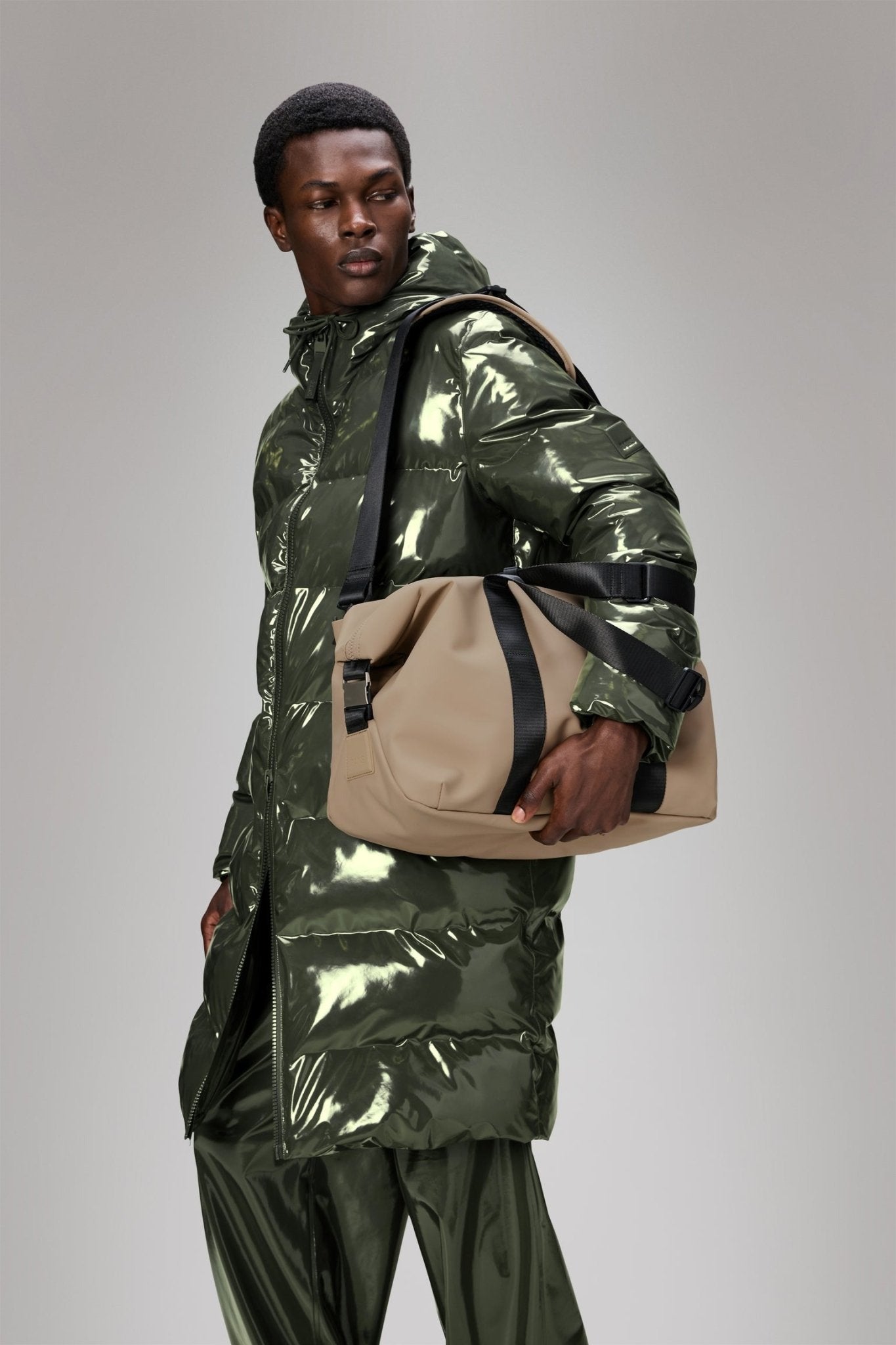 RAINS - Valera Weekend Bag Small W3 - Boutique Bubbles