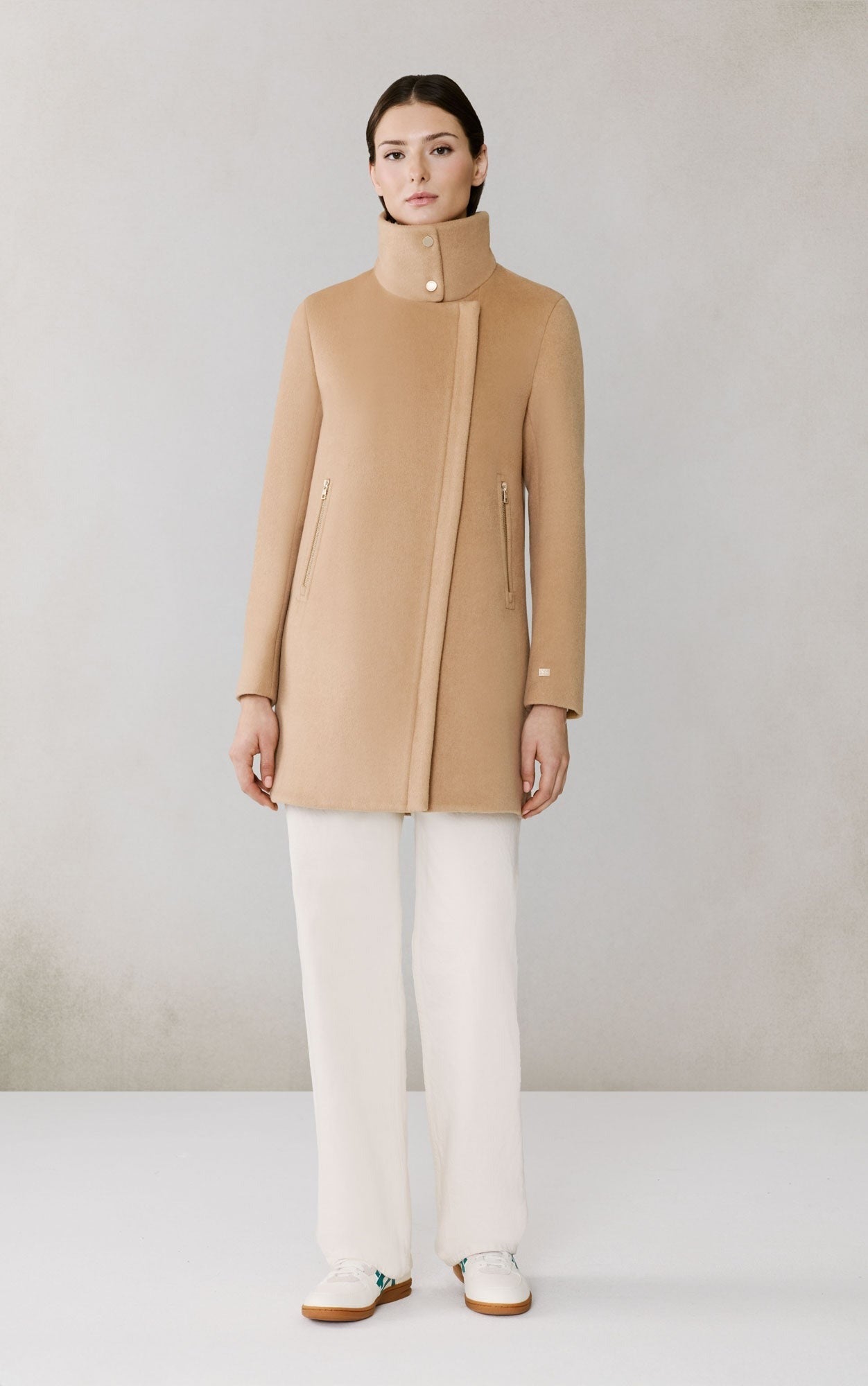 SOIA&KYO ABBI - Straight - Fit Mixed Media Wool Coat With Removable Bib - Boutique Bubbles