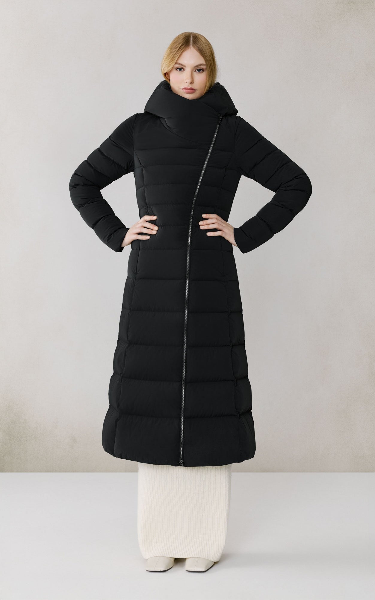 SOIA&KYO JUDY - L - Stretch Down Maxi Coat - Boutique Bubbles