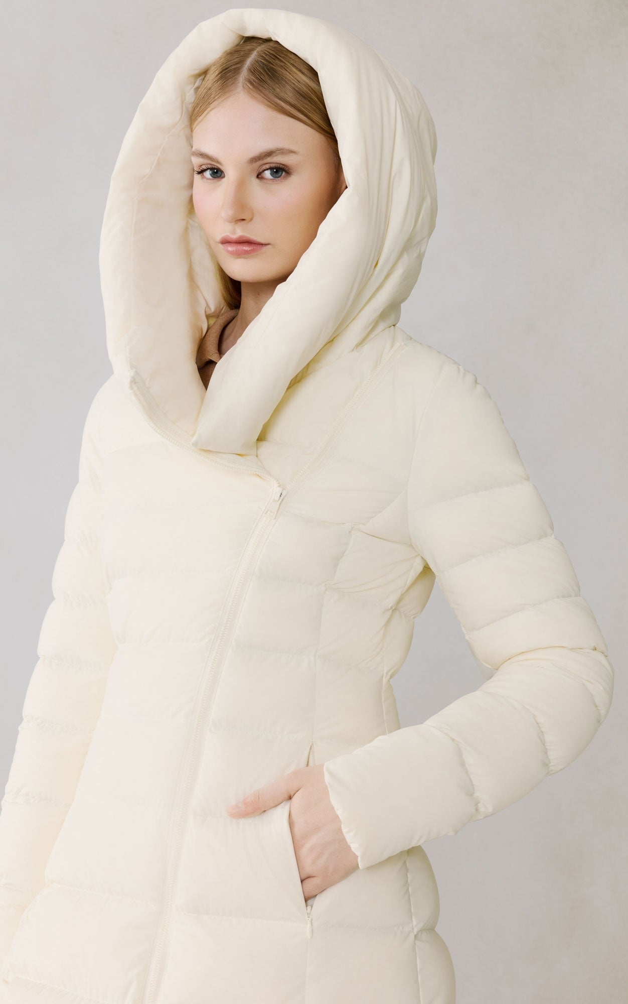 SOIA&KYO JUDY - M - Stretch Down Coat - Boutique Bubbles