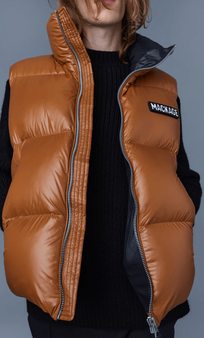 MACKAGE KANE MEN - lustrous light down vest with funnel collar - Boutique Bubbles