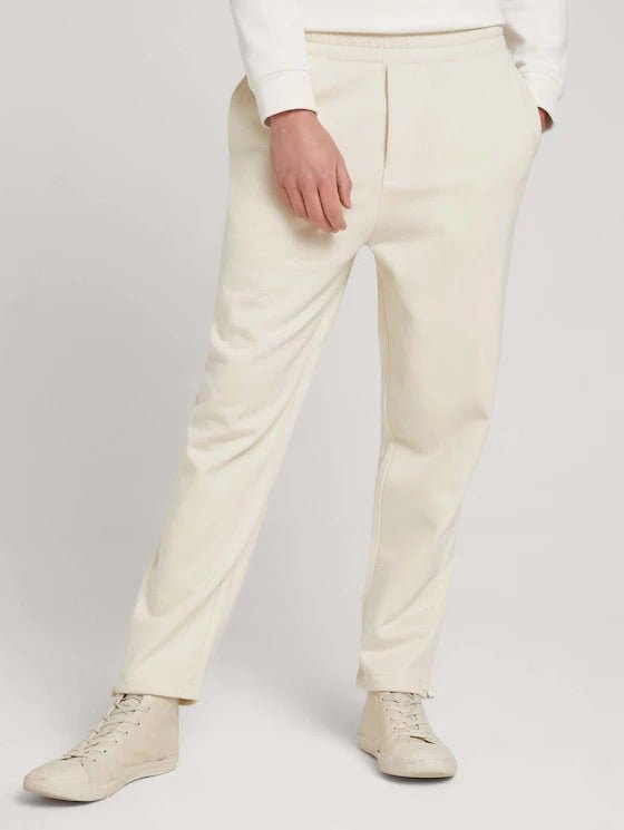TOM TAILOR - Men Jogging bottoms with an adjustable waistband - Boutique Bubbles